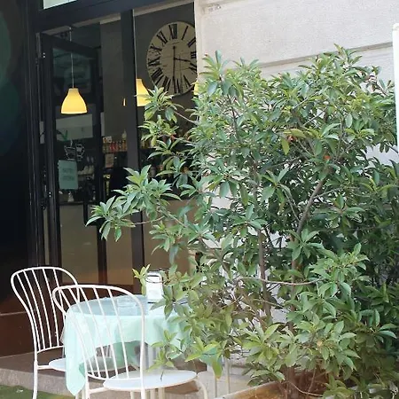 丽培缇米兰酒店 2* 米兰